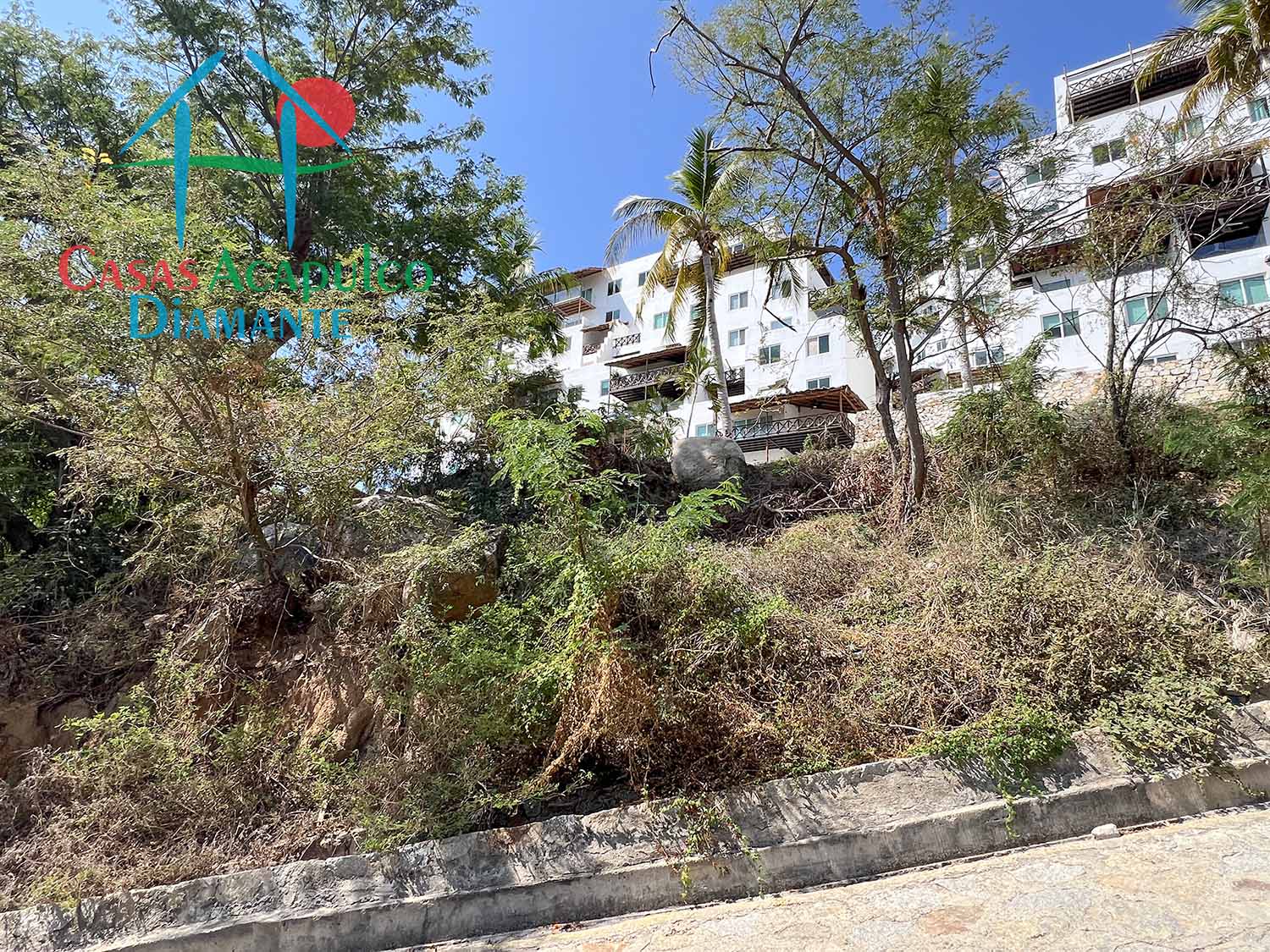 Terreno Punta Marqués Lote B-08 - Vista desde la calle 4